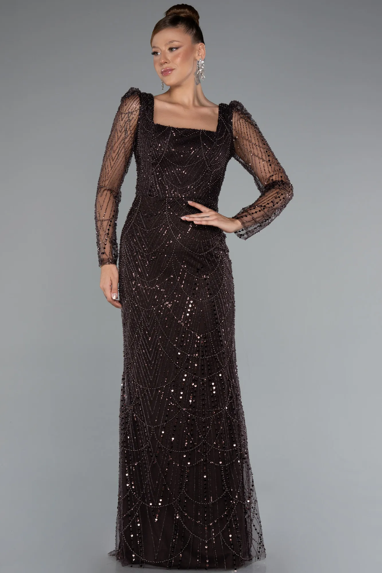 koyu-kahve-Long Sleeve Stone Embellished Satin Train Evening Dress ABU4603